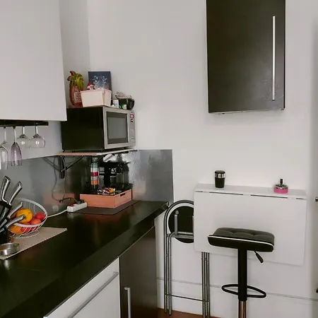 Spacieuse Vu Sur La Tour *